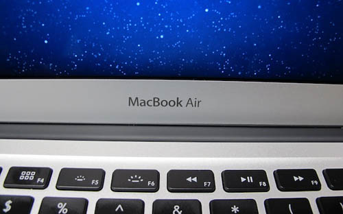 Для MacBook Air 2012 вышла прошивка, устраняющая проблемы с SSD