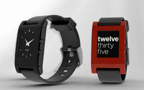 Pebble Smartwatch получили интеграцию с iOS 7