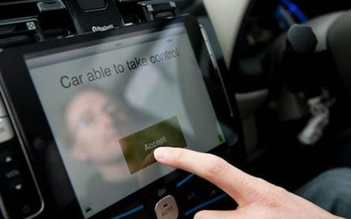 iPad как пульт управления «умным» автомобилем