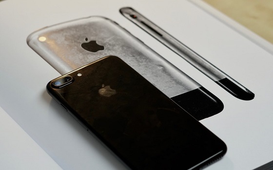Як 10 років тому iPhone змінив наше життя – відгуки команди 9to5Mac