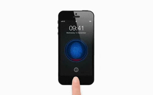 Появилось фото сканера отпечатка пальца iPhone 5S