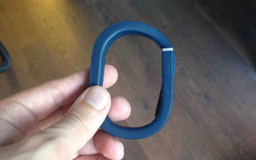 Как правильно одевать Jawbone UP