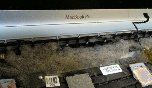Запыленный MacBook Pro