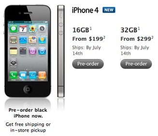 В первый день продано 600 000 iPhone 4